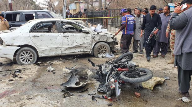 Al menos ocho muertos y 15 heridos en atentado suicida en Pakistán