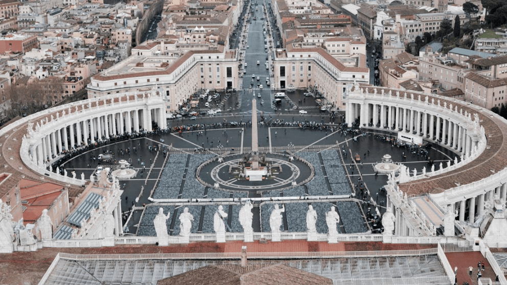 El Vaticano cancela eventos en espacios cerrados por coronavirus