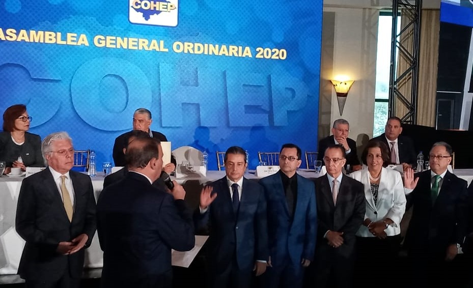 Juan Carlos Sikaffy es reelegido como presidente del Cohep