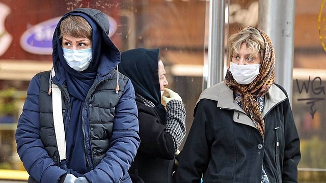Chile confirma tres fallecidos y 1.142 casos de coronavirus