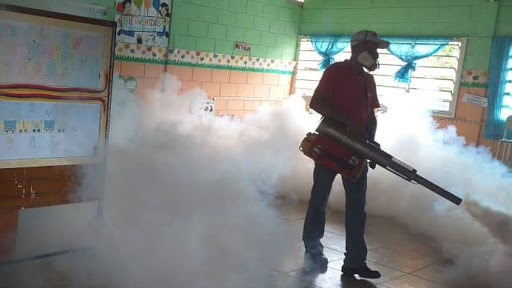 Salud prepara jornada de fumigación previo a movilización de Semana Santa