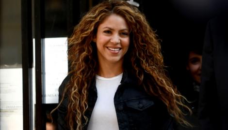 Shakira dejará de fabricar sus perfumes para producir alcohol en gel