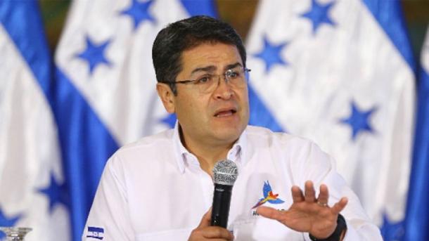 Presidente Hernández pide precios justos de insumos médicos Presidente Hernández pide precios justos de insumos médicos