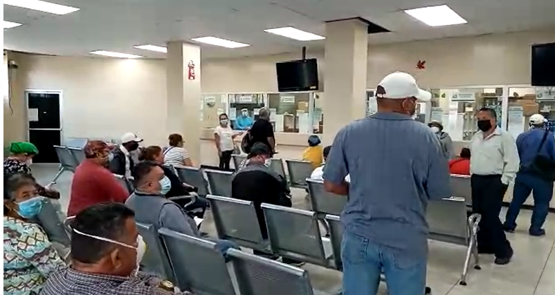 Los pacientes no están acatando las órdenes de SINAGER, asegura relacionadora pública del IHSS