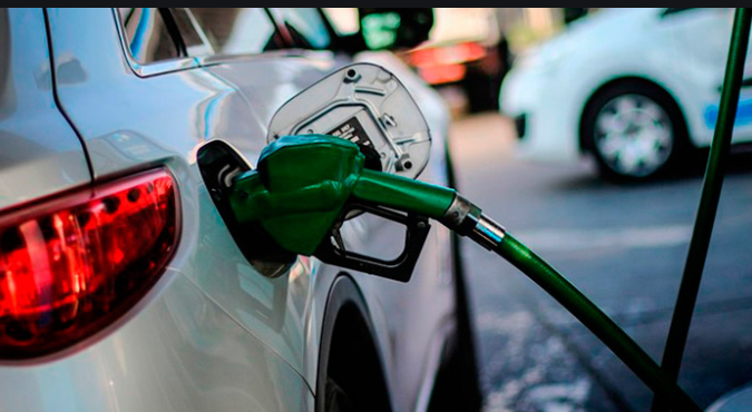 Coalición Patriótica: Precio de combustibles continuará «en picada» Coalición Patriótica: Precio de combustibles continuará «en picada»