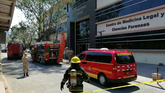 Personal de Medicina Forense normaliza funciones tras fuga de hidrógeno en oficinas principales