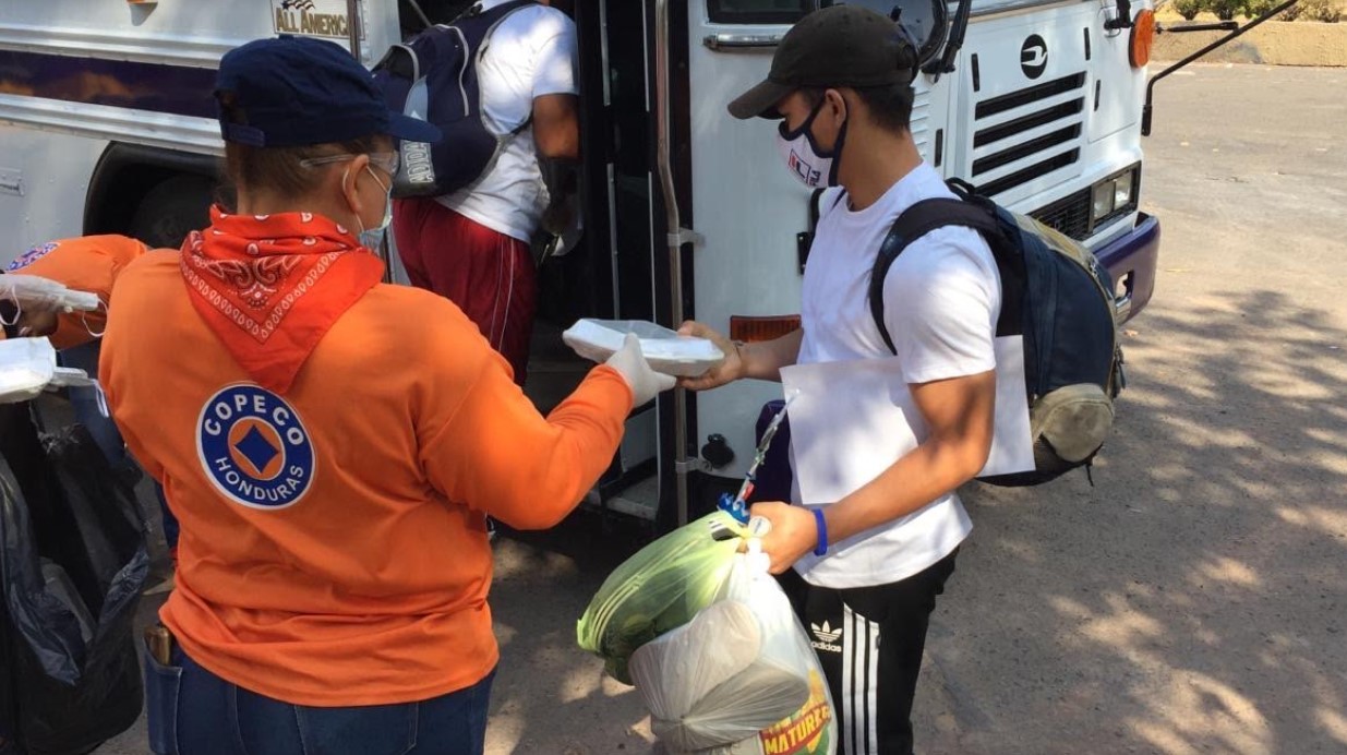 Migrantes retornados cumplen cuarentena y regresan a sus comunidades Migrantes retornados cumplen cuarentena y regresan a sus comunidades