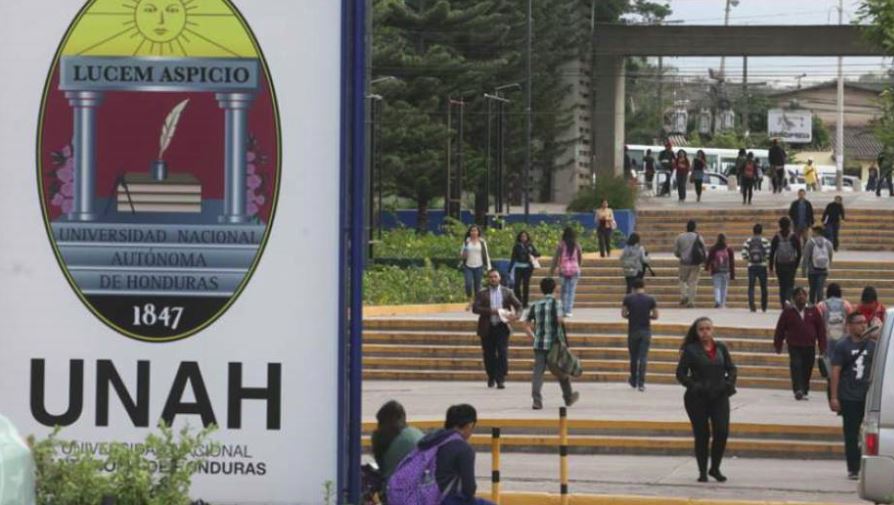 UNAH suspenden clases presenciales de manera indefinida