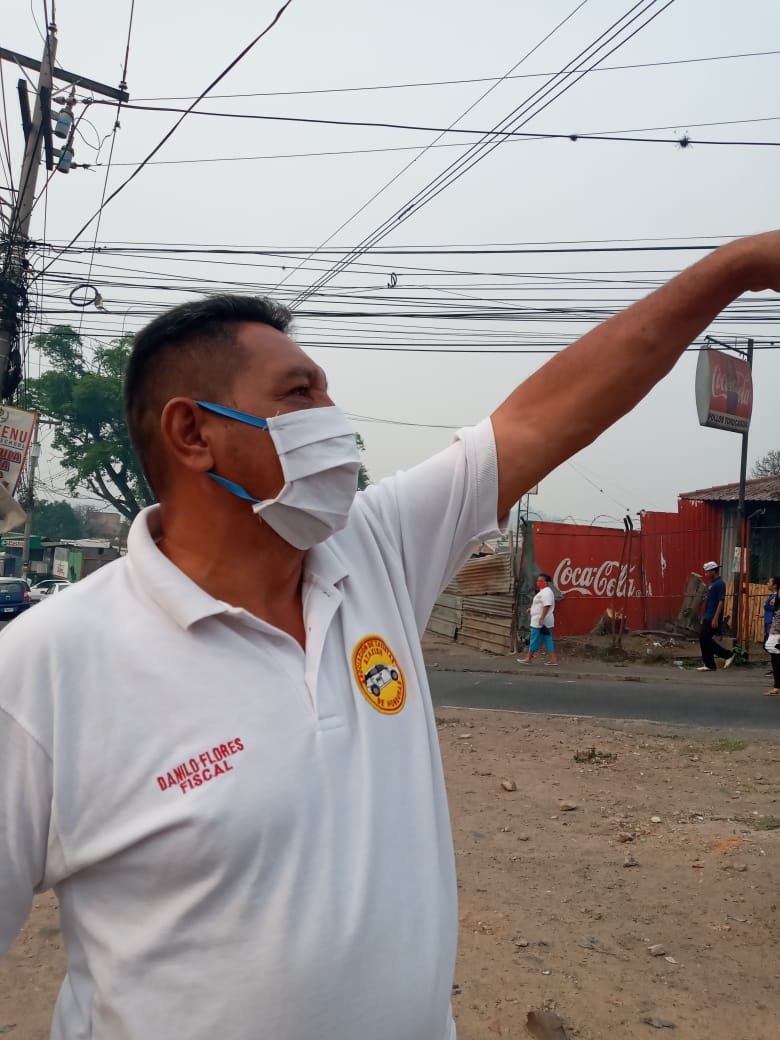 Tegucigalpa: Taxista protestan porque no se les deja trabajar Tegucigalpa: Taxista protestan porque no se les deja trabajar