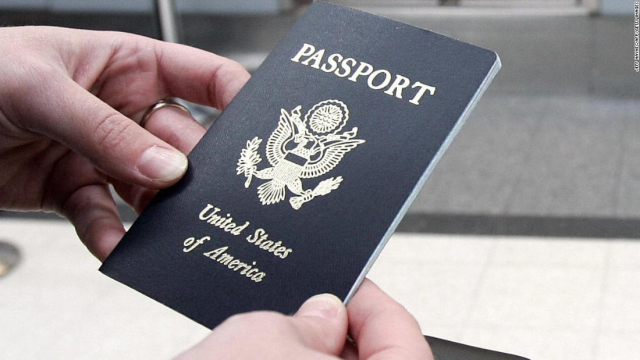 Estados Unidos no emitirá más pasaportes durante la crisis del coronavirus a menos que sea una emergencia de «vida o muerte»