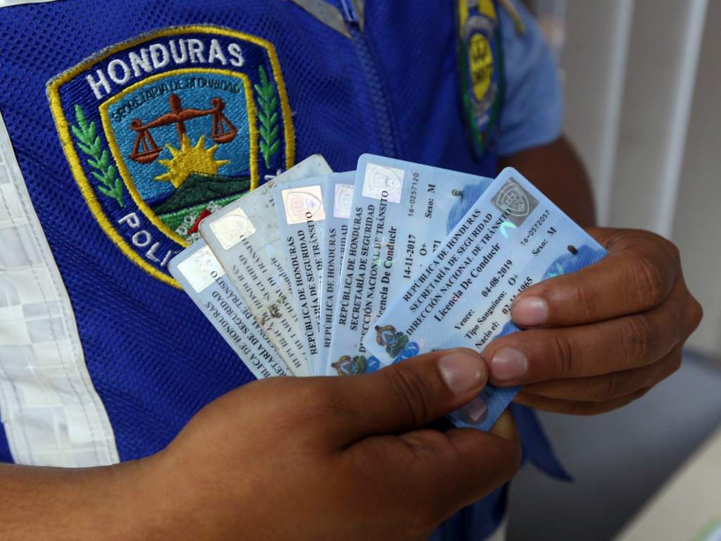 José Estévez: «Más de 2,400 licencias hemos decomisado durante el toque de queda»