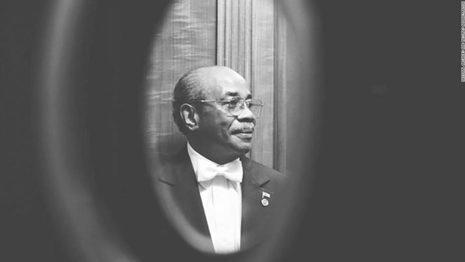 Exmayordomo de la Casa Blanca que trabajó para 11 presidentes muere por coronavirus