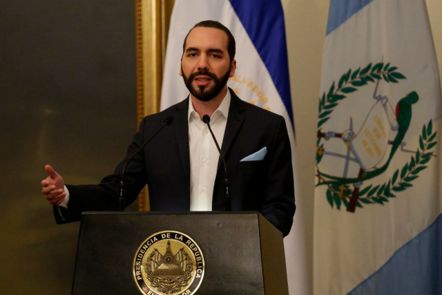 Bukele anuncia que demandará a la Asamblea Legislativa y a la Sala de lo Constitucional ante la CIDH Bukele anuncia que demandará a la Asamblea Legislativa y a la Sala de lo Constitucional ante la CIDH