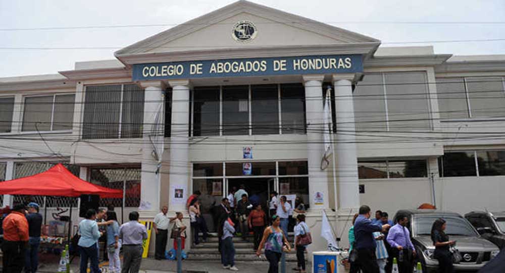 CAH entrega  bono canjeable por alimentos a afiliados ante la emergencia por COVID-19.