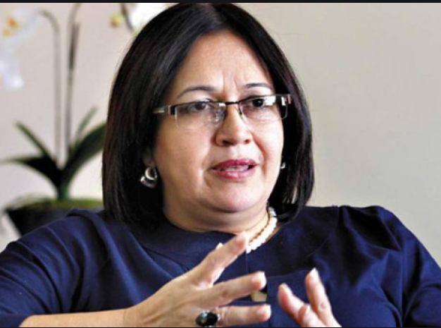 Ex ministra de Salud, Roxana Araujo: «Los médicos que se han contagiados, posiblemente fue por las personas asintomáticas»