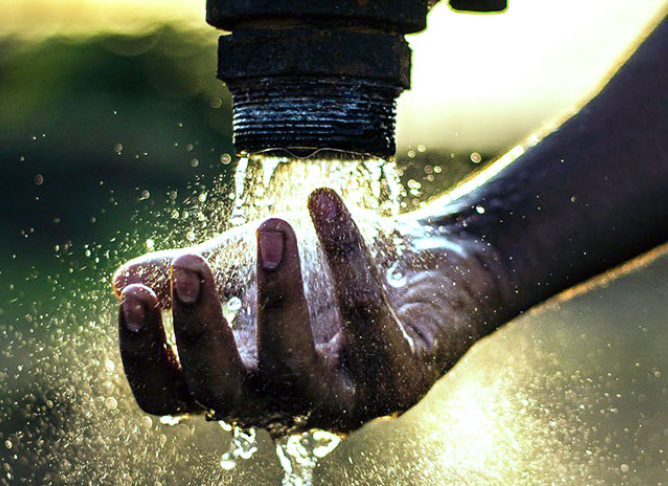 Anuncia el SANAA: «Racionamientos de agua bajarían a cinco días»