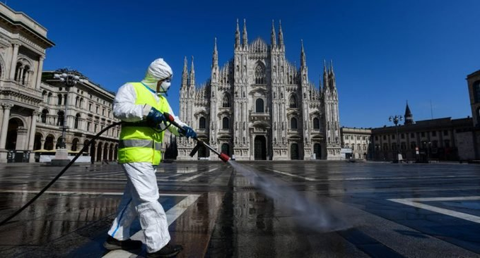 La OMS advierte que rociar las calles con desinfectante es peligroso y poco eficaz contra el coronavirus La OMS advierte que rociar las calles con desinfectante es peligroso y poco eficaz contra el coronavirus