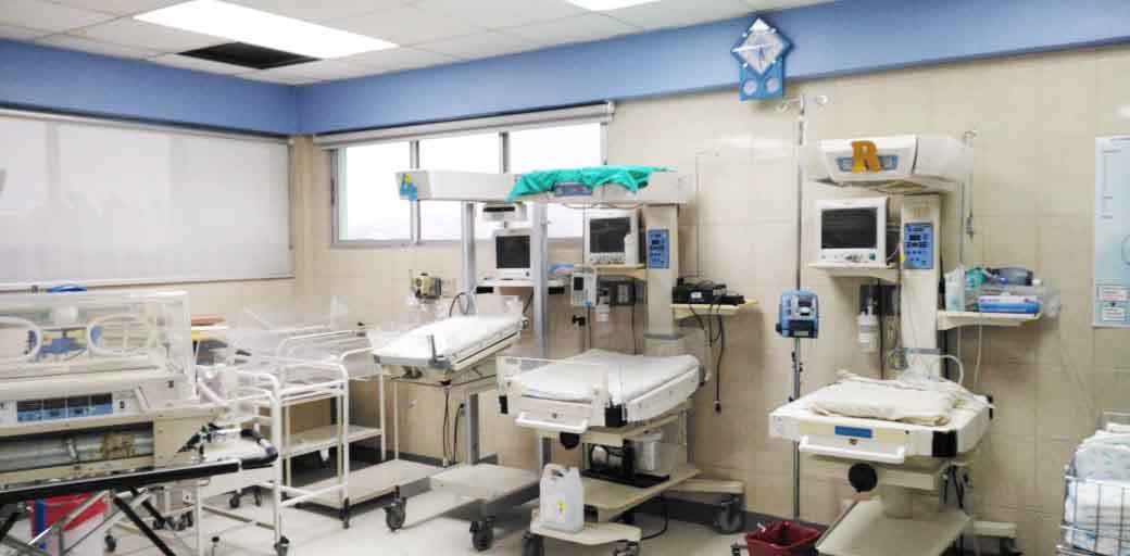 Informa miembro de la Comisión Interventora: “Reparados los drenajes sucios que causaron inundaciones en el Materno Infantil”