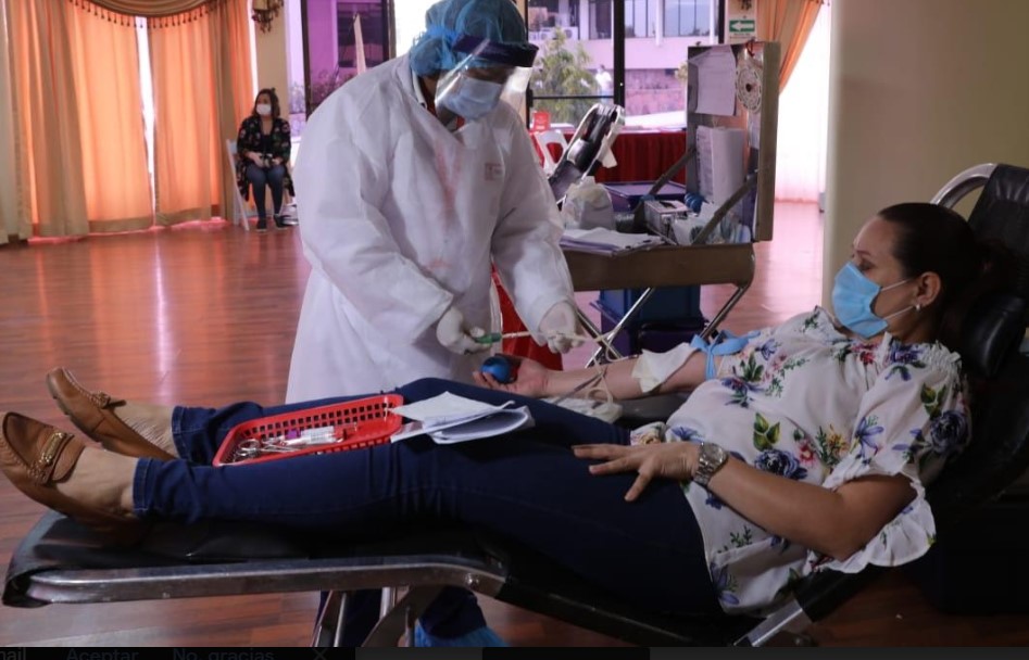 Primera Dama invita a los hondureños a campaña de donación de sangre