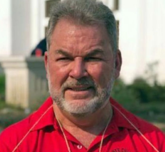 Roberto Contreras: “He de postularme como presidente de la República de Honduras” Roberto Contreras: “He de postularme como presidente de la República de Honduras”