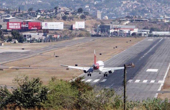 Llega Wilson Berrios al país después de 4 meses recibiendo atención médica en EEUU Llega Wilson Berrios al país después de 4 meses recibiendo atención médica en EEUU