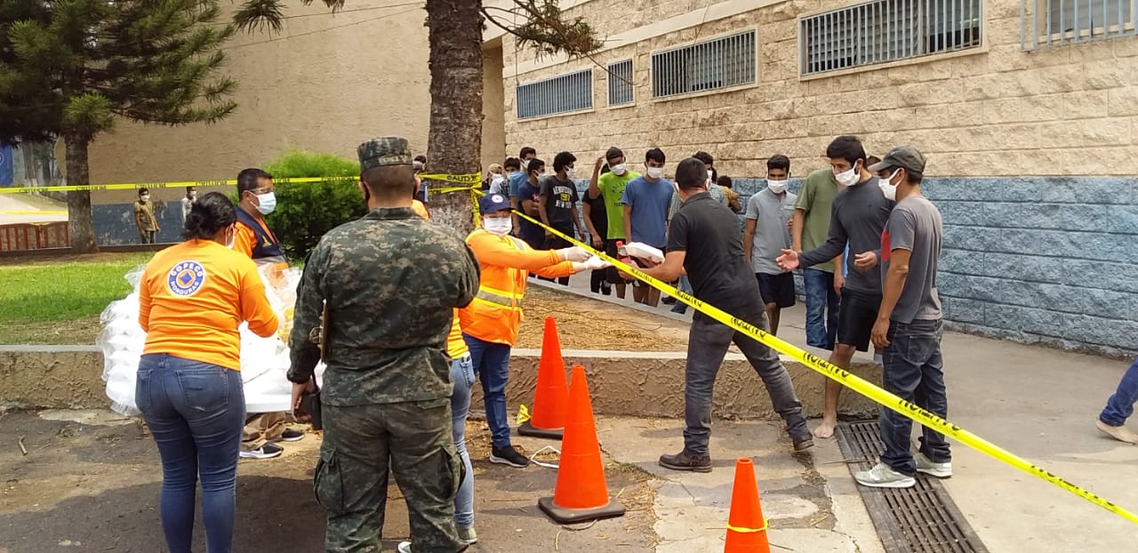Más de 1,600 hondureños retornados ha atendido Copeco en Centros de Atención Temporal (CAT) Más de 1,600 hondureños retornados ha atendido Copeco en Centros de Atención Temporal (CAT)