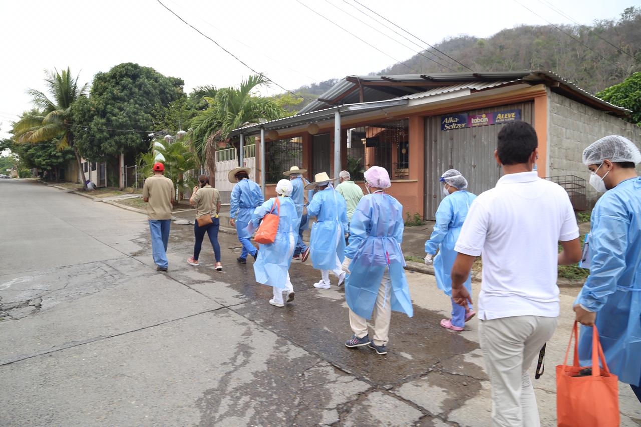 Equipos de Repuesta Rápida han evaluado a casi 50.000 hondureños por sospecha de covid-19 en el departamento de Cortés