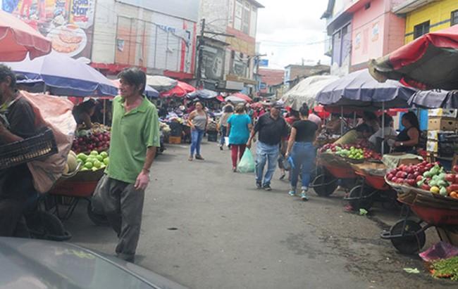 Zonal Belén: Ocho comerciantes resultan positivo a Coronavirus. Zonal Belén: Ocho comerciantes resultan positivo a Coronavirus.