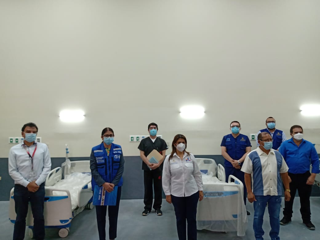 Autoridades de Salud y OPS supervisan sala Covid del San Felipe Autoridades de Salud y OPS supervisan sala Covid del San Felipe