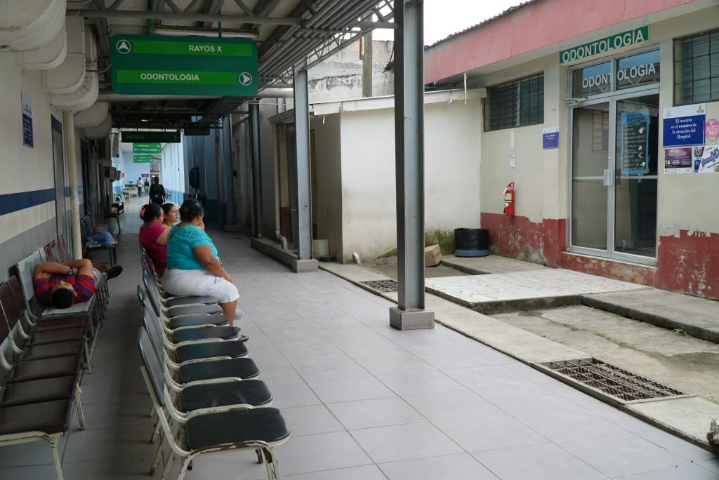 Destaca médico del Hospital Leonardo Martínez: Aumentan paulatinamente los egresos de pacientes de covid-19