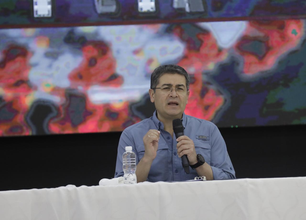 Presidente Hernández: Honduras apunta a ser el primer país con mascarillas para todos sus habitantes Presidente Hernández: Honduras apunta a ser el primer país con mascarillas para todos sus habitantes