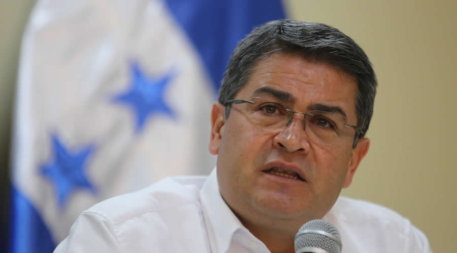 Presidente Hernández pide unidad y responsabilidad a los hondureños para no contagiarse de coronavirus y recuerda que aún no hay vacuna