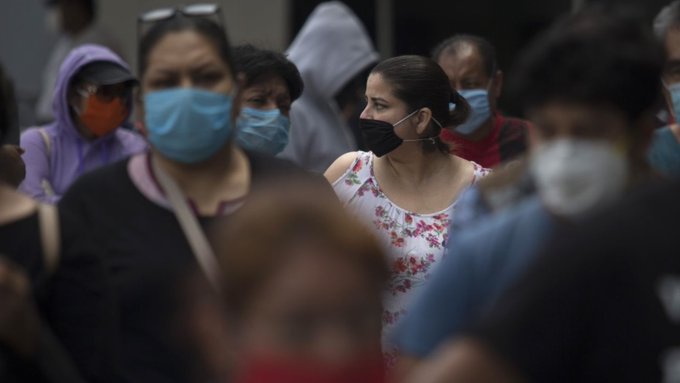 México alcanzó su pico máximo de muertos y contagios de COVID-19 en 24 horas México alcanzó su pico máximo de muertos y contagios de COVID-19 en 24 horas