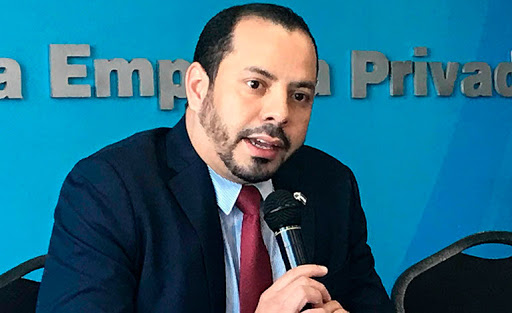 Gustavo Solórzano: «Toda persona que se incorpore a trabajar debe ser previamente evaluada»