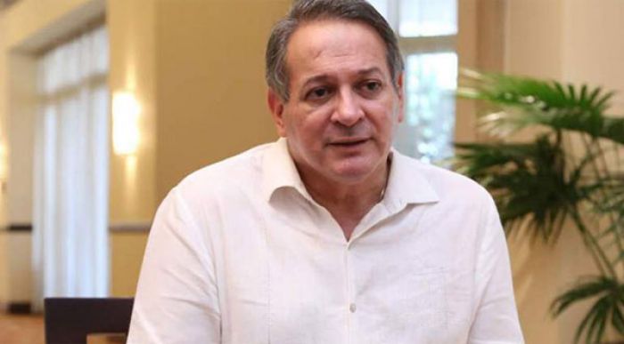 Expresidente de la CNBS: «El sistema bancario tiene bastante liquidez para atender la demanda de la población»