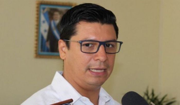 Viceministro Cosenza: Se espera procesar 2,000 pruebas diarias a partir del fin de semana Viceministro Cosenza: Se espera procesar 2,000 pruebas diarias a partir del fin de semana