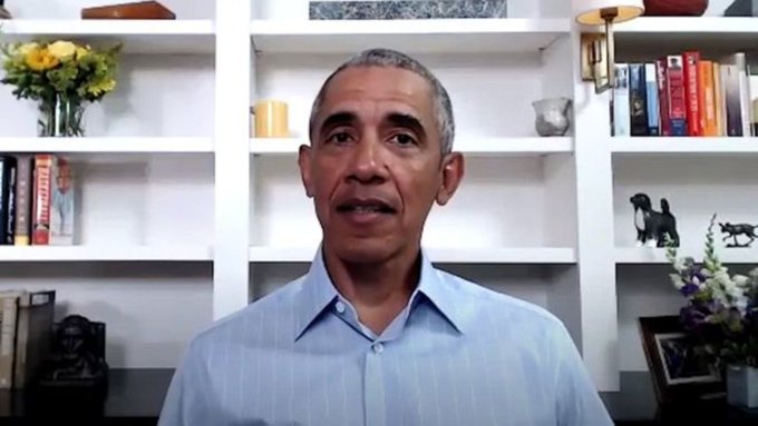Obama tras decisión de Supremo de EE UU de no cancelar DACA: «Estoy feliz» Obama tras decisión de Supremo de EE UU de no cancelar DACA: «Estoy feliz»