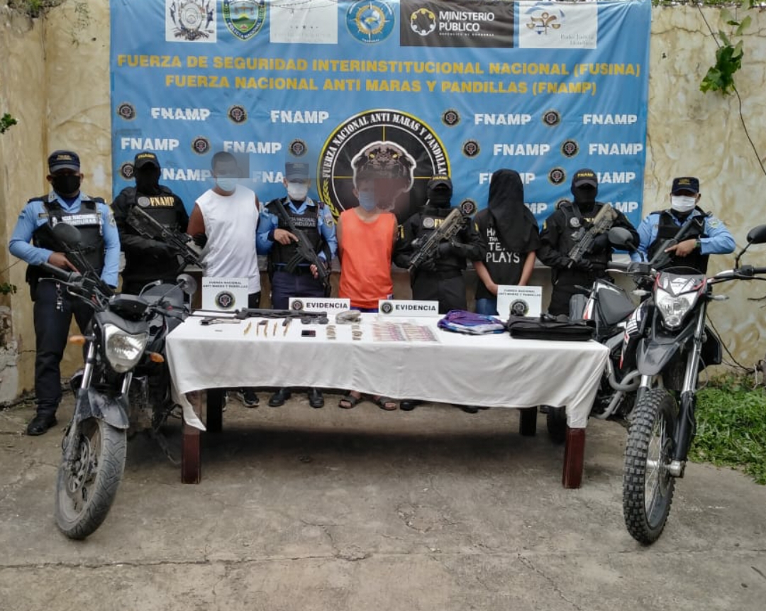 ¡Con droga, armas y dinero ! Caen supuestos integrantes de la  MS-13 en Comayagua
