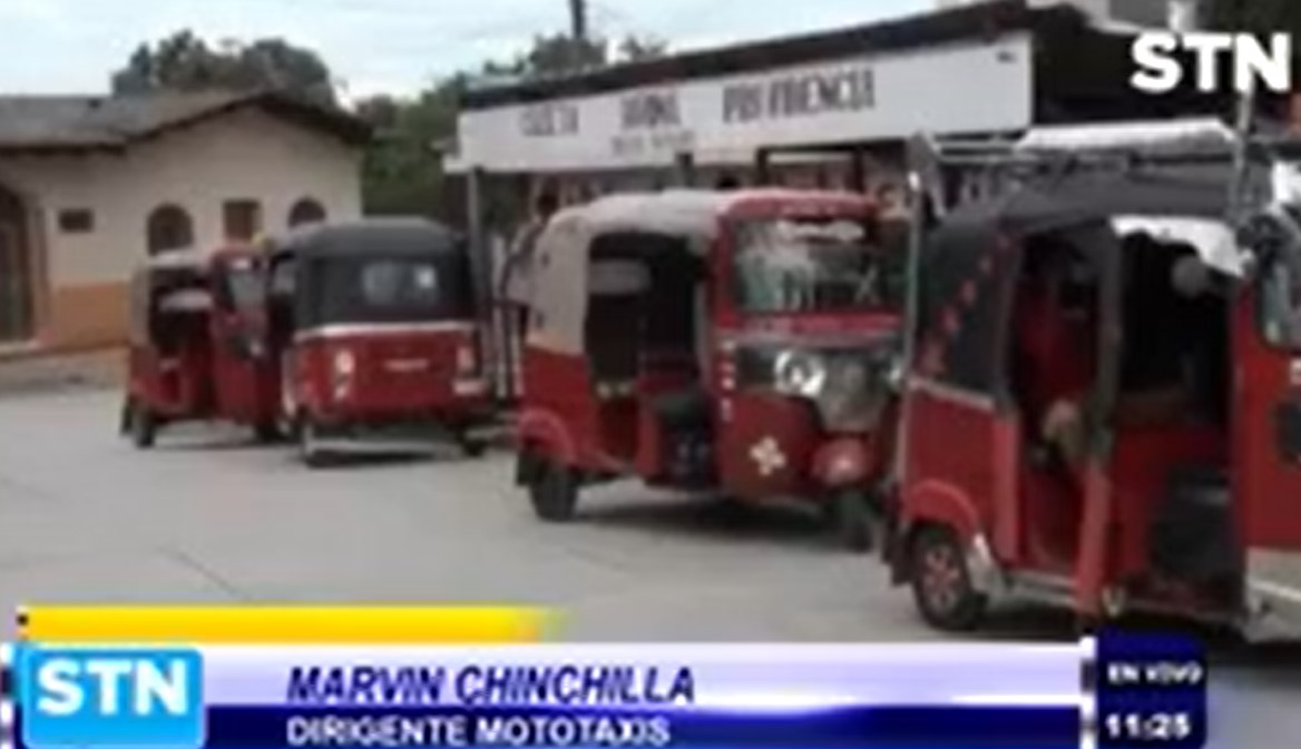 Mototaxistas acondicionan sus unidades y dicen estar listos para comenzar a laborar