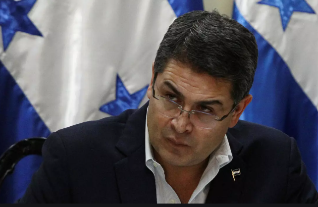 “No echemos por la borda lo que hemos logrado”, advierte el presidente Hernández a los hondureños