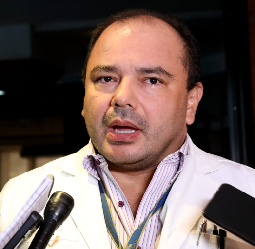 Destituyen al director del Hospital Escuela, Osmin Tovar