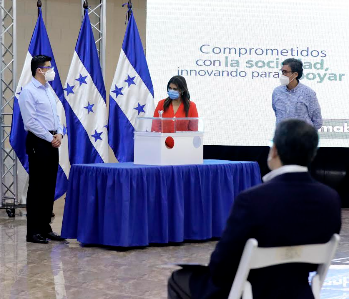 Empresas Mabe y Unicomer donan dispositivos para mejorar atención a pacientes de covid-19 y proteger personal médico Empresas Mabe y Unicomer donan dispositivos para mejorar atención a pacientes de covid-19 y proteger personal médico