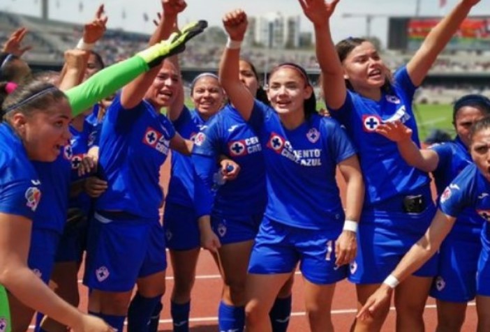 Liga MX: Cruz Azul femenino reportó 14 casos positivos de Covid-19