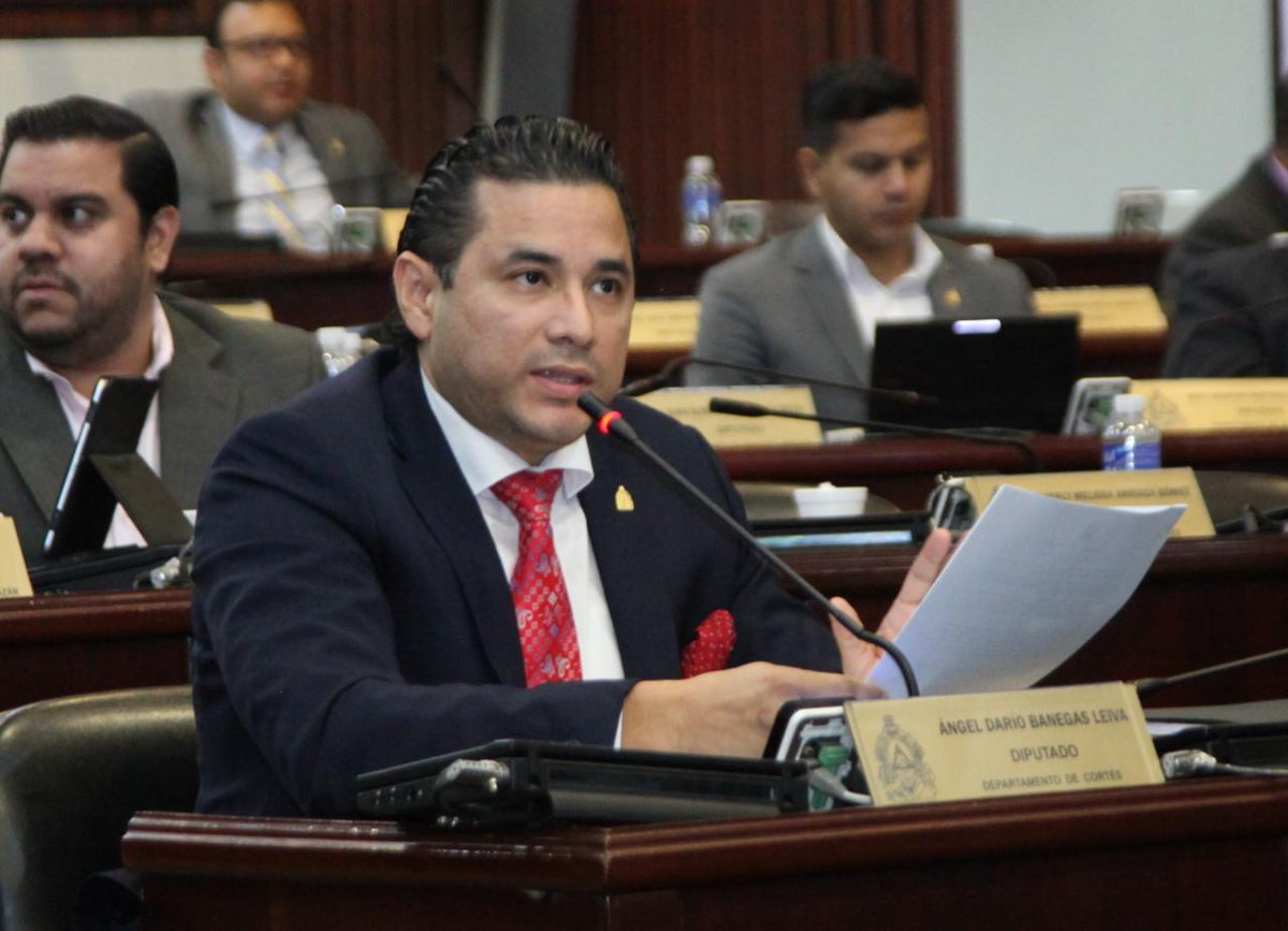 Diputado Walter Romero: «Pago de ISR vence el 12 de julio por los toques de queda que hemos experimentado» Diputado Walter Romero: «Pago de ISR vence el 12 de julio por los toques de queda que hemos experimentado»