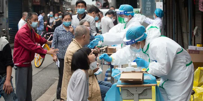 Pruebas masivas en Wuhan detectan 300 casos de Covid-19 asintomáticos
