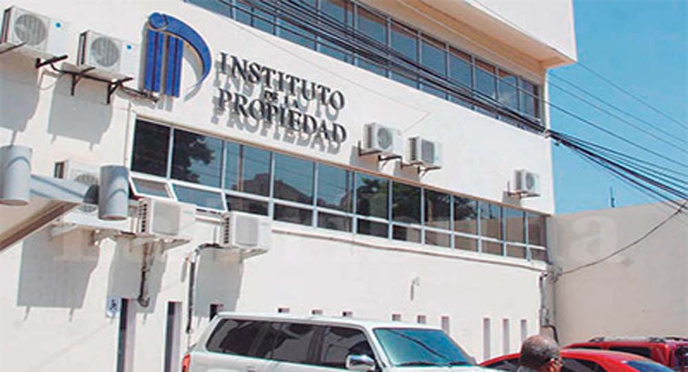 El Instituto de la Propiedad cierra temporalmente tras confirmarse un caso de covid-19 El Instituto de la Propiedad cierra temporalmente tras confirmarse un caso de covid-19