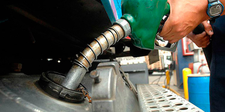 Desde mañana lunes: Sube precio de combustibles