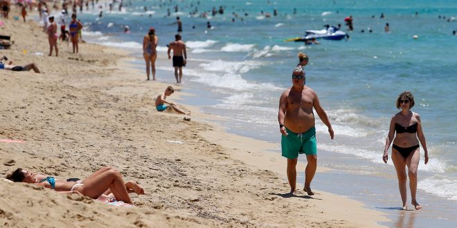 España entra en la nueva normalidad y pone fin al estado de alerta por Covid-19 España entra en la nueva normalidad y pone fin al estado de alerta por Covid-19