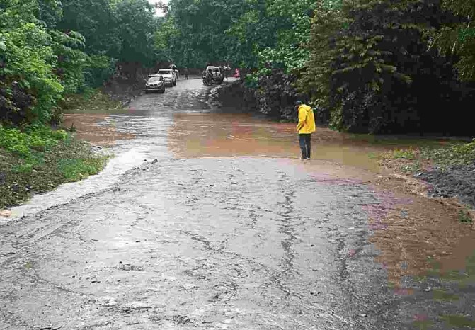Tormenta Tropical Amanda tiene incomunicados varios municipios de Valle