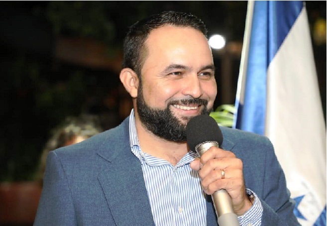 Viceministro Barralaga:   «Buscamos nuevos caminos para reactivar el turismo»